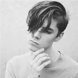 欧美简笔画帅哥图片,欧美风格简笔画中的魅力型男风采