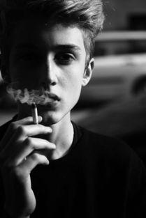 欧美帅哥图片评论区,颜值与魅力的碰撞